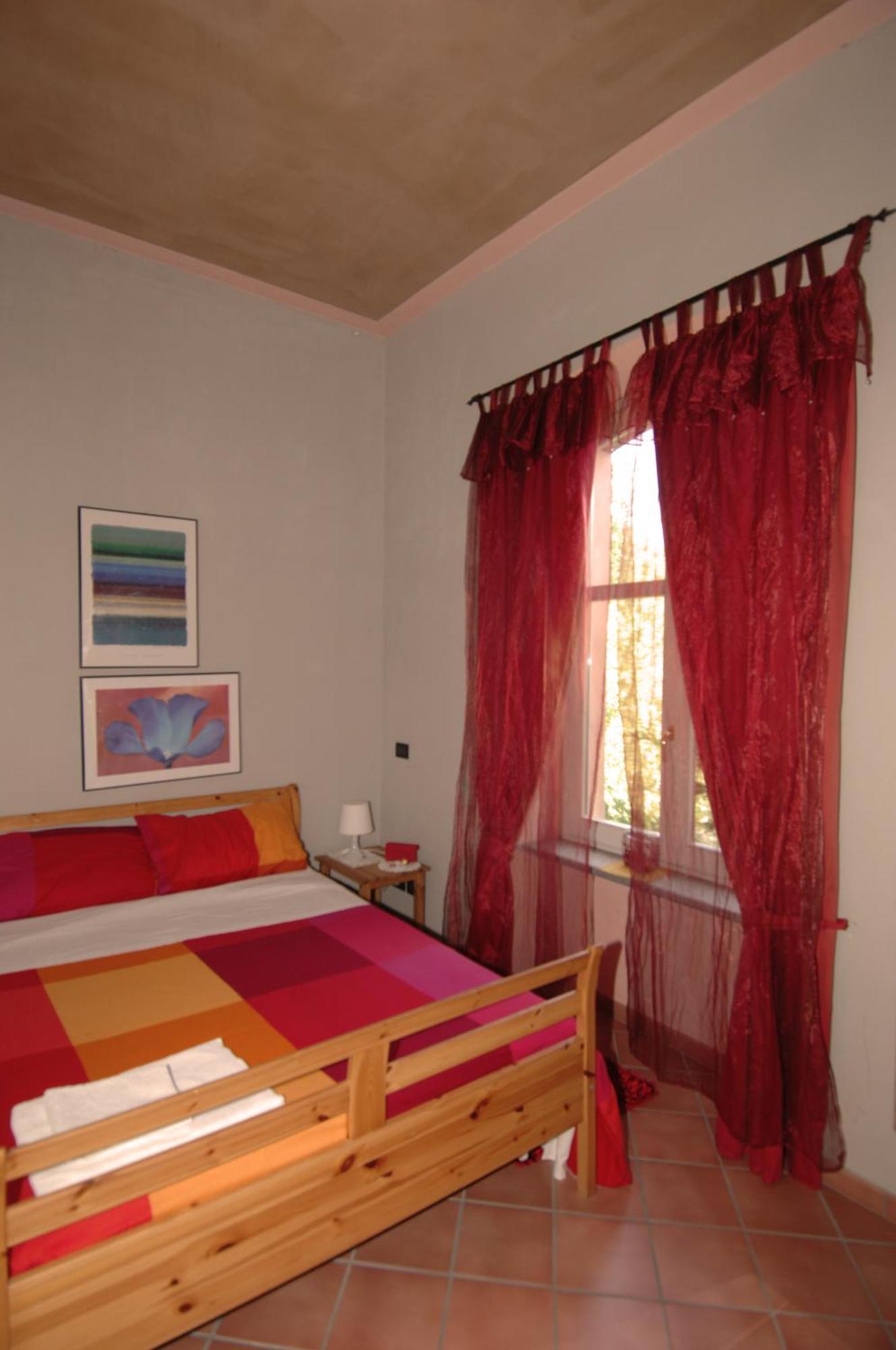 Locanda Del Barbaresco Alba  Quarto foto